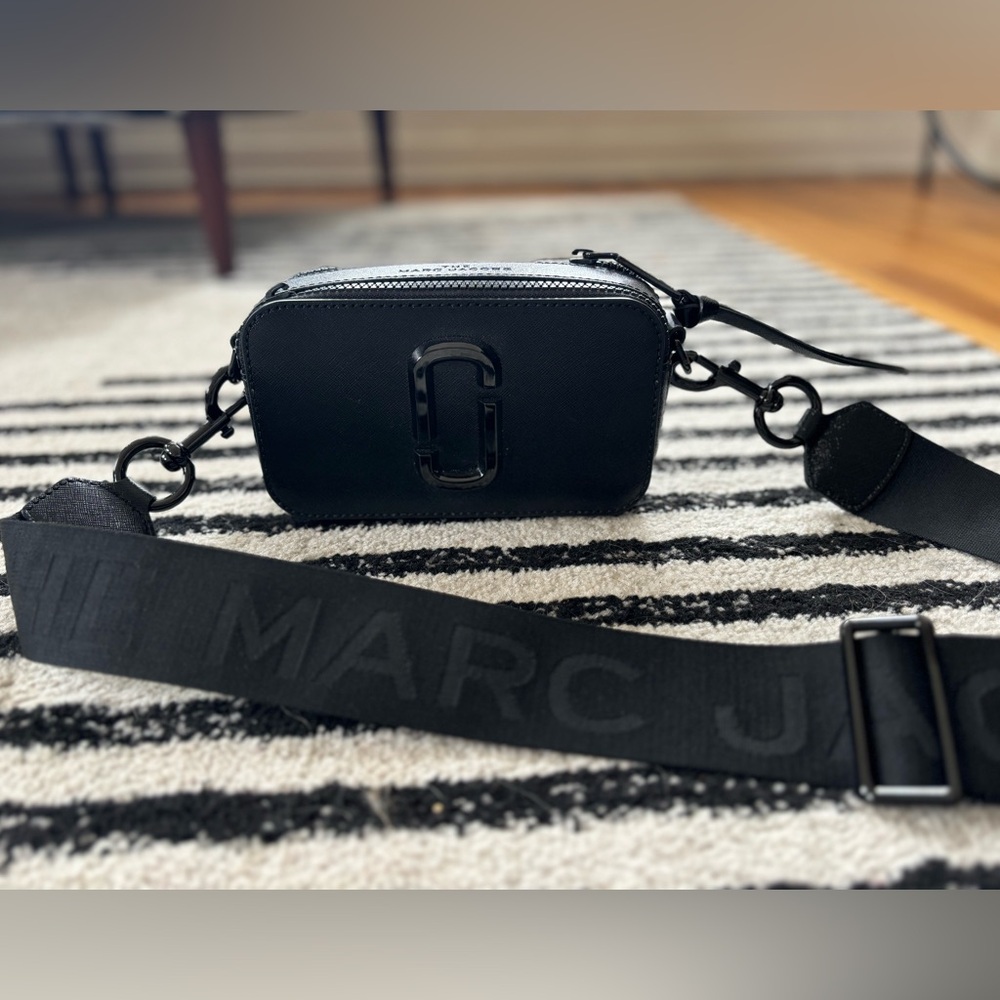 Marc Jacobs DTM Snapshot black bag authentic